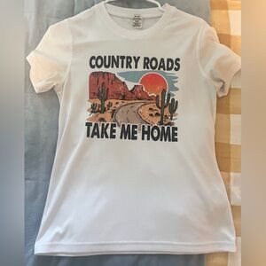 “Take me home country roads” tee. Womens M